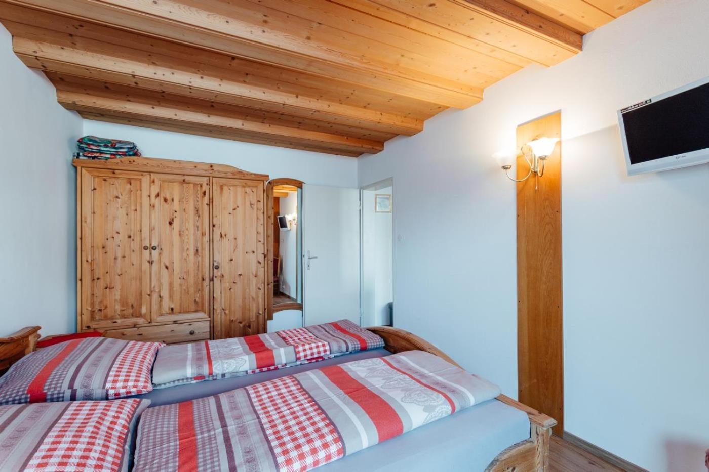 Alpenstadel Mit Hallenbad Und Sauna By Monicare Seefeld in Tirol Ngoại thất bức ảnh
